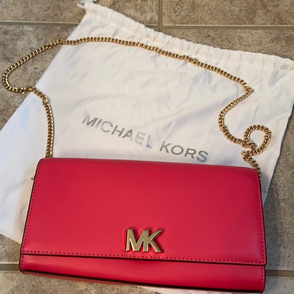NWOT Michael Kors Purse that Converts to a Clutch - Picture 1 of 7